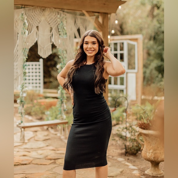 Black Urban Daizy Bodycon Dress - Picture 3 of 4